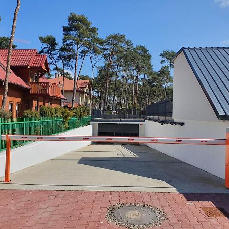 Apartament Beige Z Ogrodkiem Dziwnówek Exteriör bild