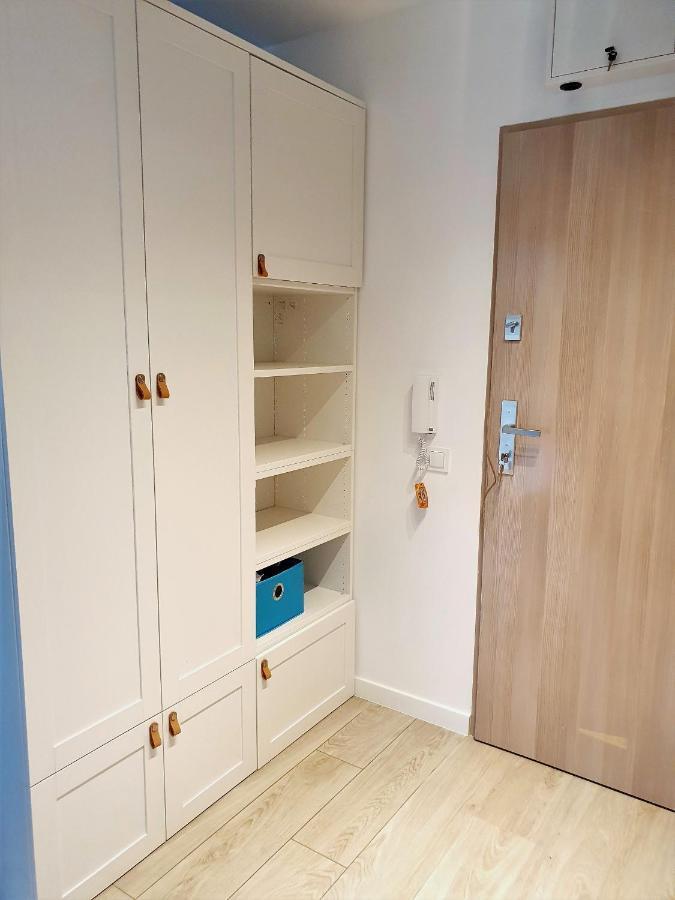 Apartament Beige Z Ogrodkiem Dziwnówek Exteriör bild